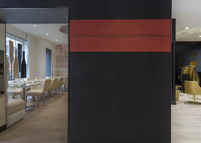 Hotel Les Bulles De París